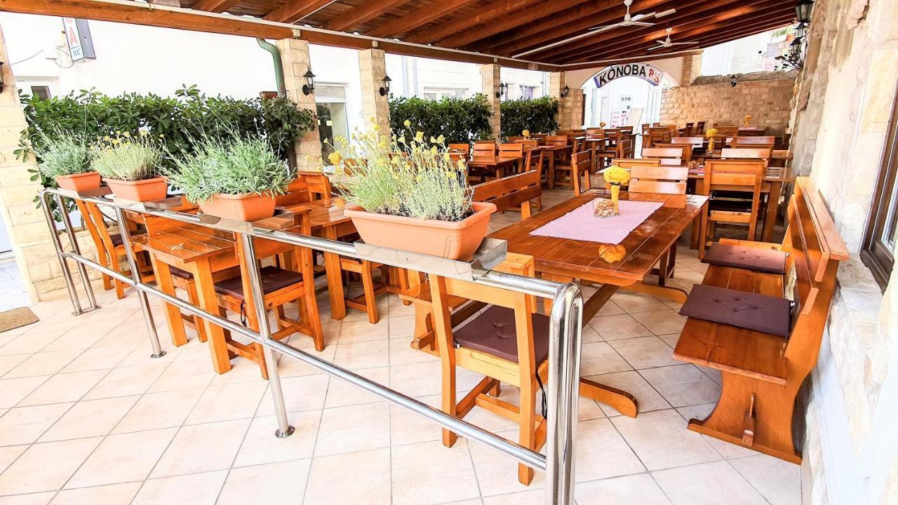 Villa Palcic Novalja Exterior foto