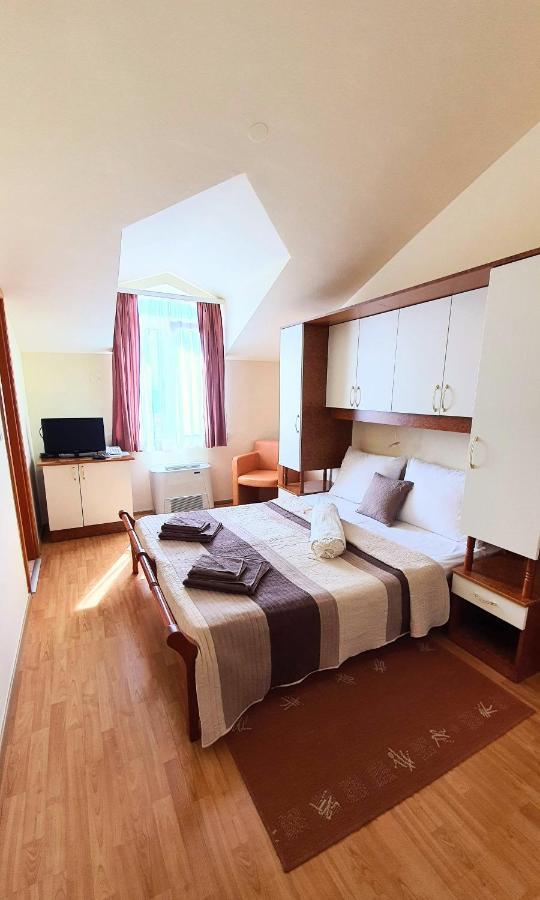 Villa Palcic Novalja Exterior foto