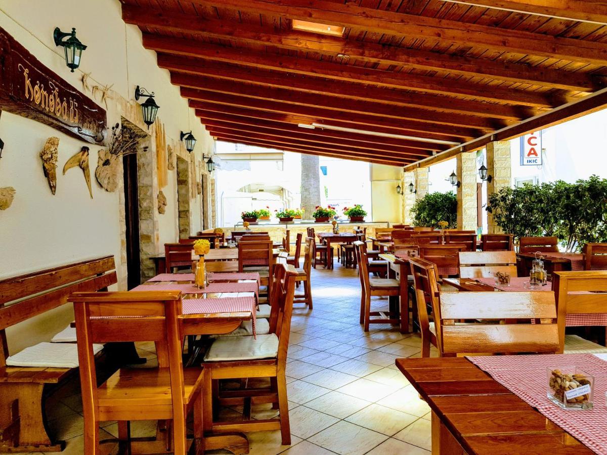 Villa Palcic Novalja Exterior foto