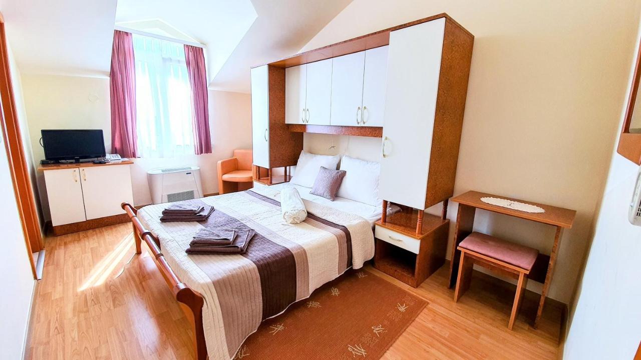 Villa Palcic Novalja Exterior foto